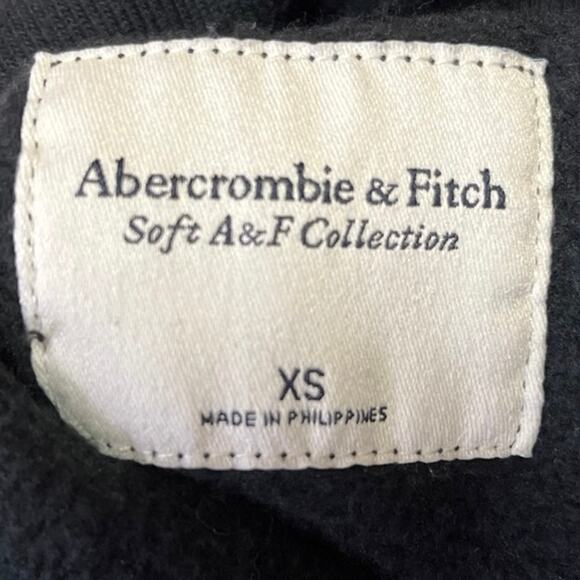 Abercrombie & Fitch Black Half Zip Soft Collared Pullover Sweatshirt Top Size XS - Picture 3 of 4